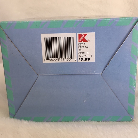 Easter Jubilee Boxed Set Bunny Rabbit Family Ceramic Figurines Easter Village - Picture 4 of 13